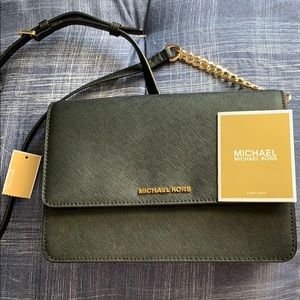 NWT AUTHENTIC MICHAEL KORS CROSSBODY!!!!
